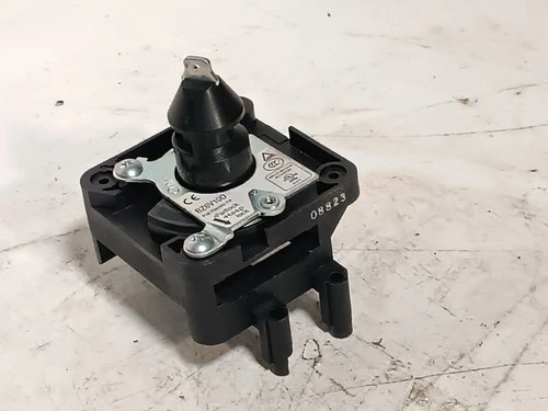 Fuji Electric BZ6V10D External Operating Handle Base Only, Circuit Brkr Accessor