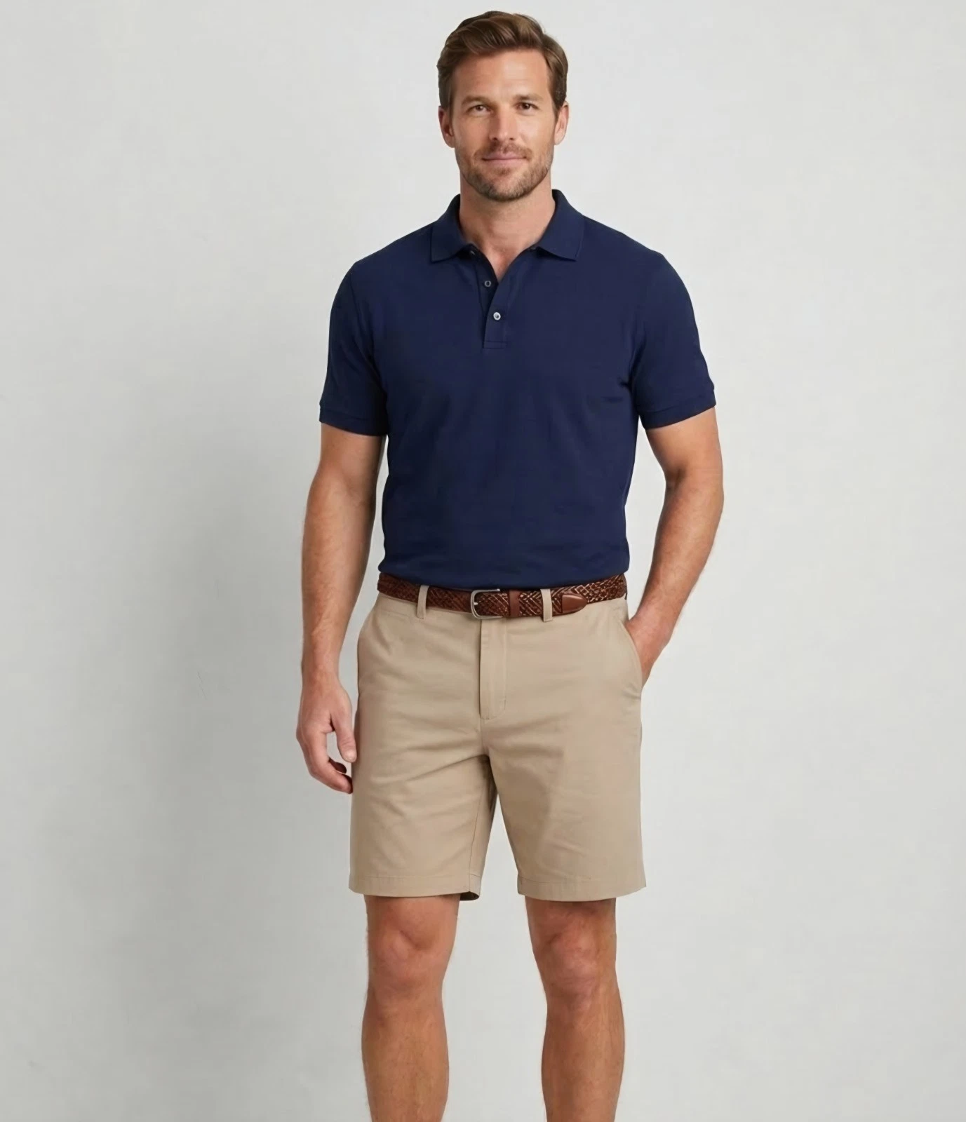 Vineyard Vines Men's Khaki Breaker Chino Shorts Size 42. EUC