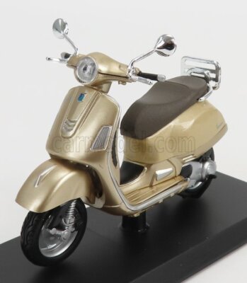 MODELLINO MOTORINO STATICO PIAGGIO VESPA GTS 300 2017 ORO SCALA