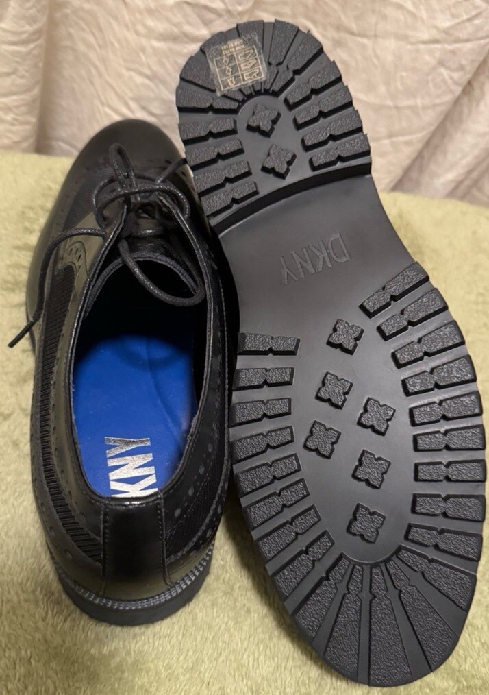 SAOLA DKNY Oxford Derby da uomo con suola alare taglia 11M nuove senza scatola