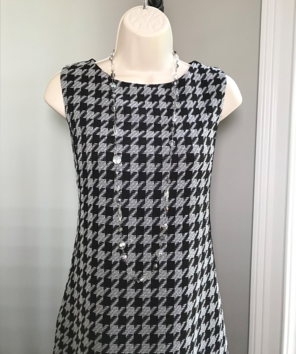 Tahari Sleeveless Black & White Houndstooth Sheath Dress ~ Womens 8 Tahari Sleeveless Black & White Houndstooth Sheath Dress ~ Womens 8