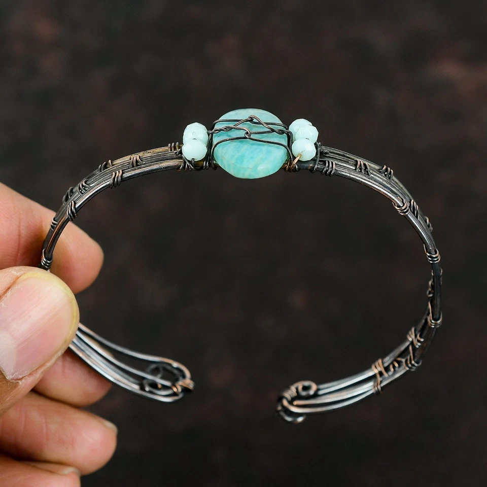 Brazalete ajustable envuelto en alambre de amazonita hecho a mano cobre ropa de fiesta joyería Foto 3 de 4