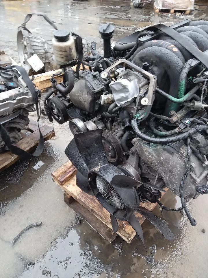 Used Engine Complete Assembly fits: 2006 Nissan Armada 5.6L VIN A 4th digit VK56 Foto 2 de 4