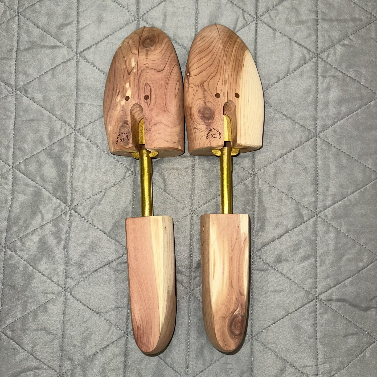 Stratton Cedar Wood Pair Men's XL Shoe Tree Grown In USA