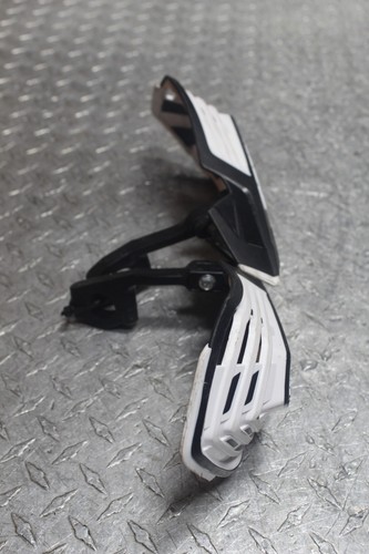2014 KAWASAKI KLX110L HANDLEBAR ACERBIS BARK BUSTERS - Picture 4 of 8