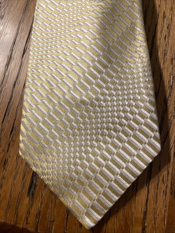 Corbata de seda tejida Zilli Paris Luxury Op Art para hombre usada en excelente estado placa dorada Foto 2 de 4