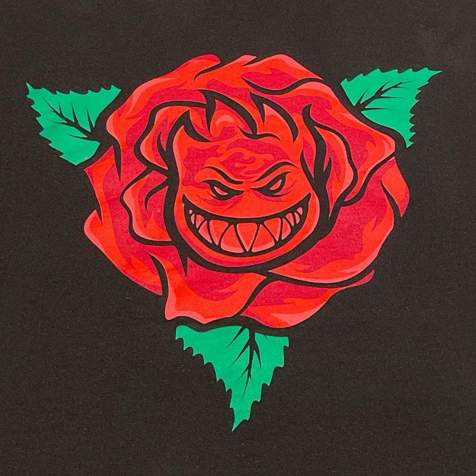 PULÔVER COM CAPUZ SPITFIRE & ROSES DESBOTADO (MÉDIO) - Imagem 4 de 4