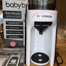  229 Baby Brezza New and Improved Formula Pro Advanced Formula Dispenser Machine