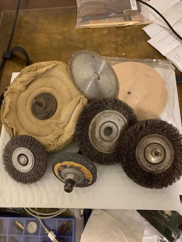 Various polishing wheels includingsteel brush wheels