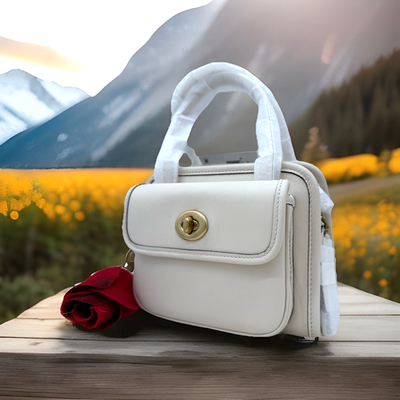 COACH ミニバッグ COACH（コーチ） 国内発送 バッグ レディース ハンドバッグ レザー