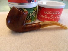 ESTATE PIPE OSCAR LUCITE ( SAVINELLI) ,VERY CLEAN WELL MAINTAINED,USED