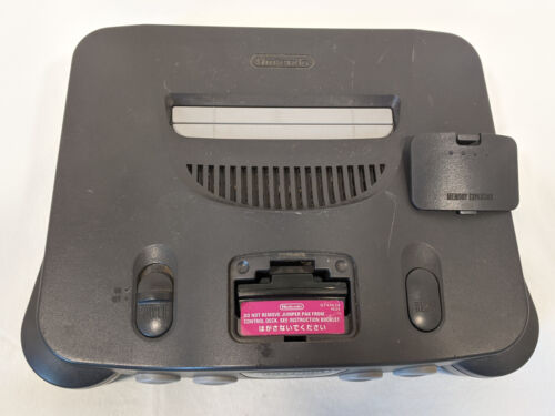 Nintendo 64 Spielekonsole und Jumper Pak mit Controllern inkl. 6 SpieleGETESTET - Bild 8 von 24