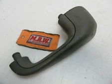 PULL HANDLE GRIP ARM REST FRONT DOOR PANEL INTERIOR DRIVER LEFT L LH LF CAR