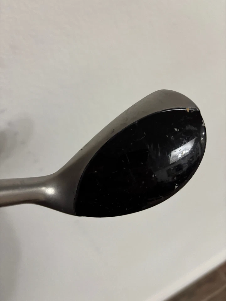 Taylormade Rescue Mid 19' Degree - 3 Hybrid wood - Stiff Flex - Image 4 of 4