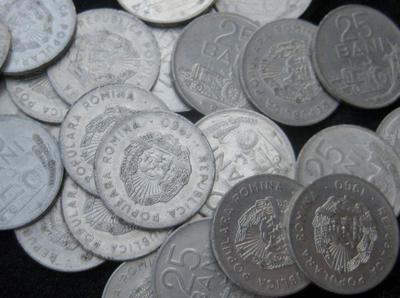 Romania 25 Bani 1960 XF lot of 25 XF coins   #64