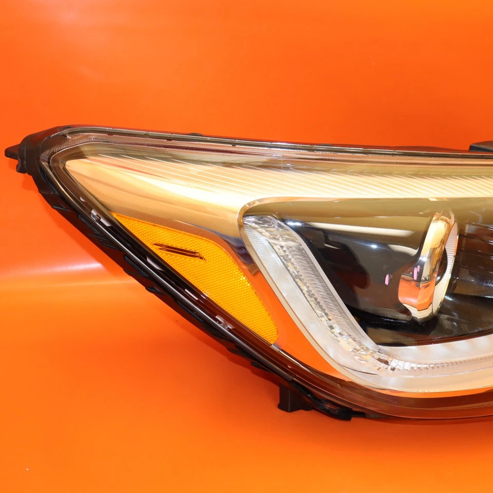 Farol KIA SOUL PASSAGEIRO DIREITO 2017 2018 2019 92102B2650 XENÔNIO HID FABRICANTE DE EQUIPAMENTO ORIGINAL - Imagem 2 de 4