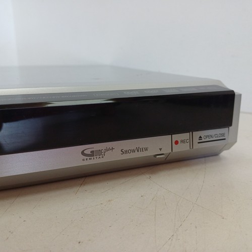 Panasonic DMR-EH57 DVD/HDD-Recorder +Remote TESTED HDMI DV-in DVD-RW 160Gb - Imagen 8 de 24