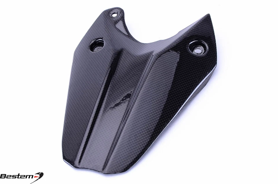 Guardabarros trasero de fibra de carbono Triumph Daytona 675 R 2013-2018  Foto 3 de 4