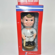 10 Amazing Ways to Decorate the Ultimate Sports-Themed Man Cave 14