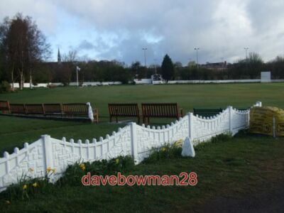 FOTO ATHERTON CRICKET CLUB - BODEN MIT BLICK ÜBER ATHERTON CC HIGHAM PARK G