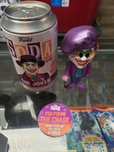 Funko Vinyl Soda Batman - The Joker 1989 Metallic CHASE /2,500 Disc and Can | eBay