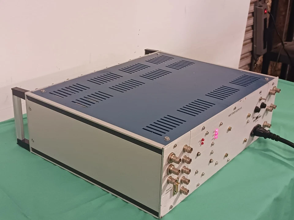 Fuente de alimentación NMR 87 Foto 2 de 4