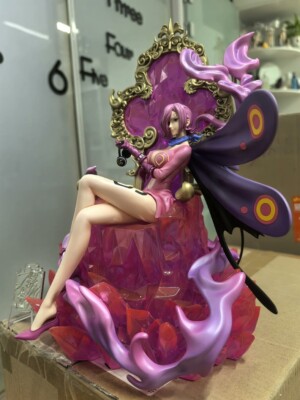 Mr.J Studio VINSMOKE REIJU One Piece Resin Statue H15in Figure