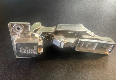 Grass Cabinet Hinge 1203 2625110 Clip-On 170° FREE SWING , FULL
