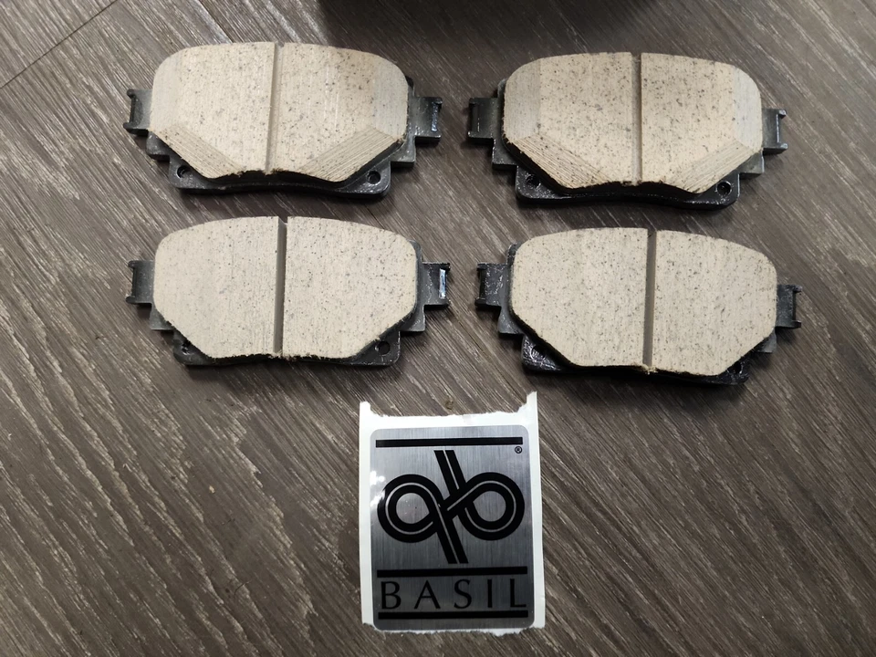 2020 - 2023 Toyota Highlander Genuine Rear Brake Pads Set of 4 04466-02430 OEM - Image 2 of 3