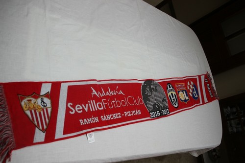 Bufanda Nueva Match Uefa Europa League Sevilla F.c Y Slavia De Praha