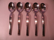 Set Of 5 ONEIDA SIMPLICITY Stainless Flatware Oval Place Soup Spoons 7 1/8 GB3