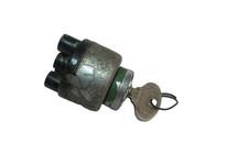 BLOCCHETTO QUADRO PER AUTO VINTAGE FIAT 4 POLI ORIGINALE con una chiave 124 128