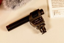 Canon DM-100 Directional Stereo Microphone - ...