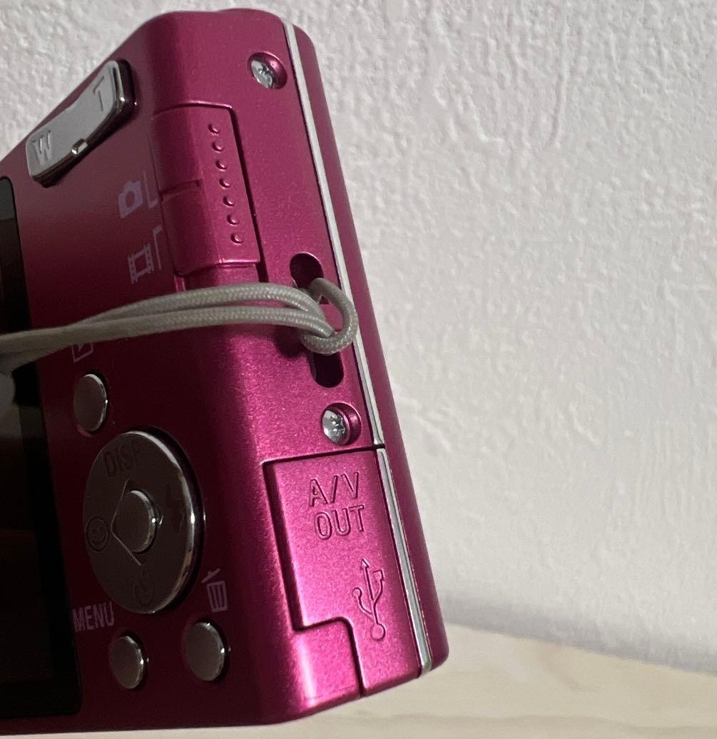 SONY Cyber-shot DSC-W320 Pink Digital Camera 14.1 MP 3.0x Japanese