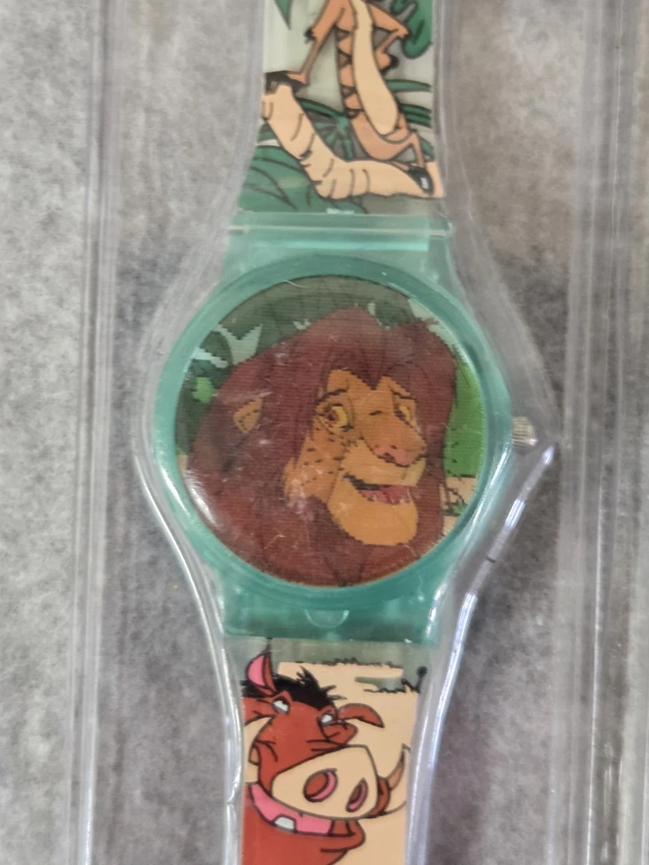 Lote Vintage de 5 NOVOS Relógios Disney-Pocahontas-Beleza Adormecida-Branca de Neve-Etc. - Imagem 2 de 4