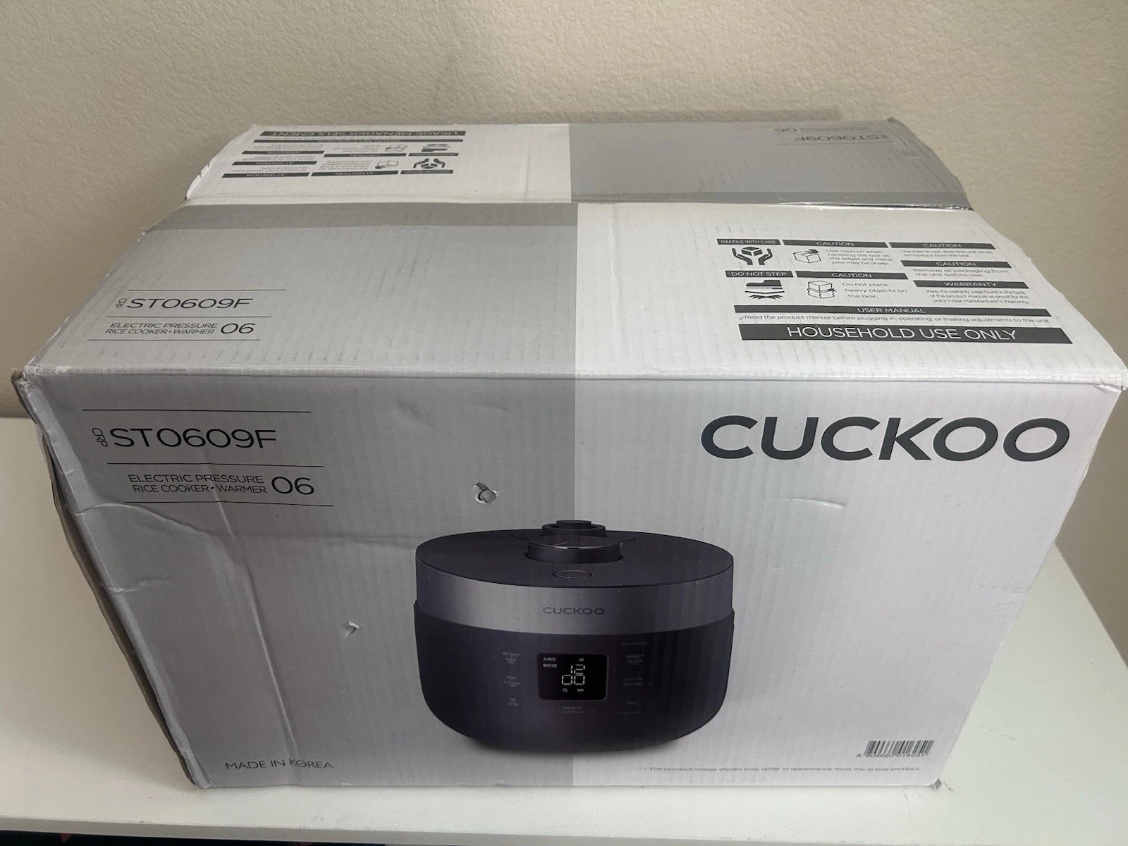Cuckoo CRP-ST0609F 6-Cup Twin Pressure Rice Cooker Warmer