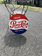 مقتنيات Pepsi Sign. Cola