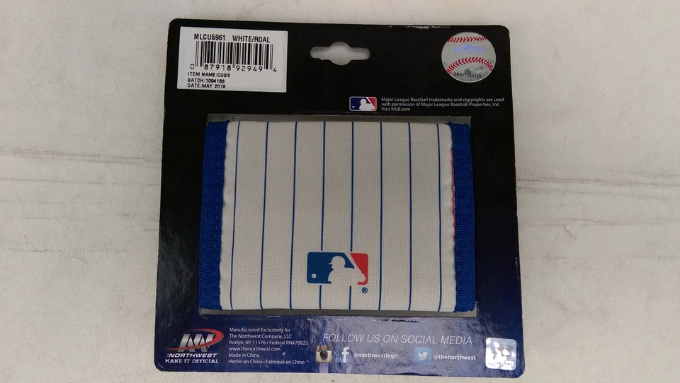 New MLB Licensed  Blue Nylon Tri-Fold Wallet  Clear Pocket Chicago Cubs - Image 2 of 4