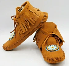 New Native American style handmade leather moccasins unisex