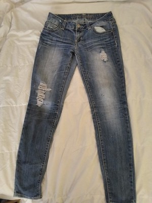 Women's Almost Famous Brand Distressed Blue Jeans (see pics for sizing)