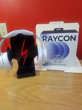 Raycon every day headsets