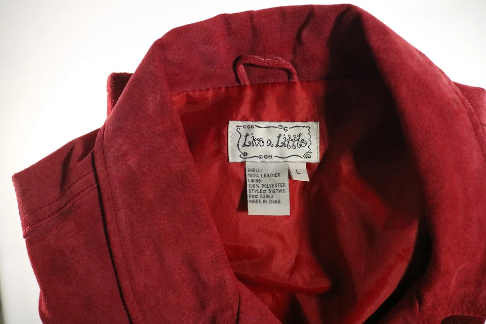 Chaqueta de cuero para mujer Live A Little roja con botones grande usada en excelente estado Foto 3 de 4