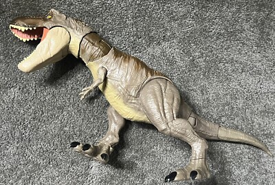 Jurassic World Park T-Rex Dinosaur W/Tail And Neck Whip Jurassic World Park T-Rex Dinosaur W/Tail And Neck Whip