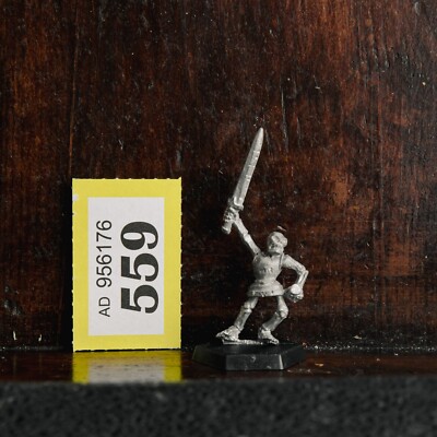Vintage Warhammer MM50 Marauder Skeleton 'w. Sword & Shield' Metal Oldhammer