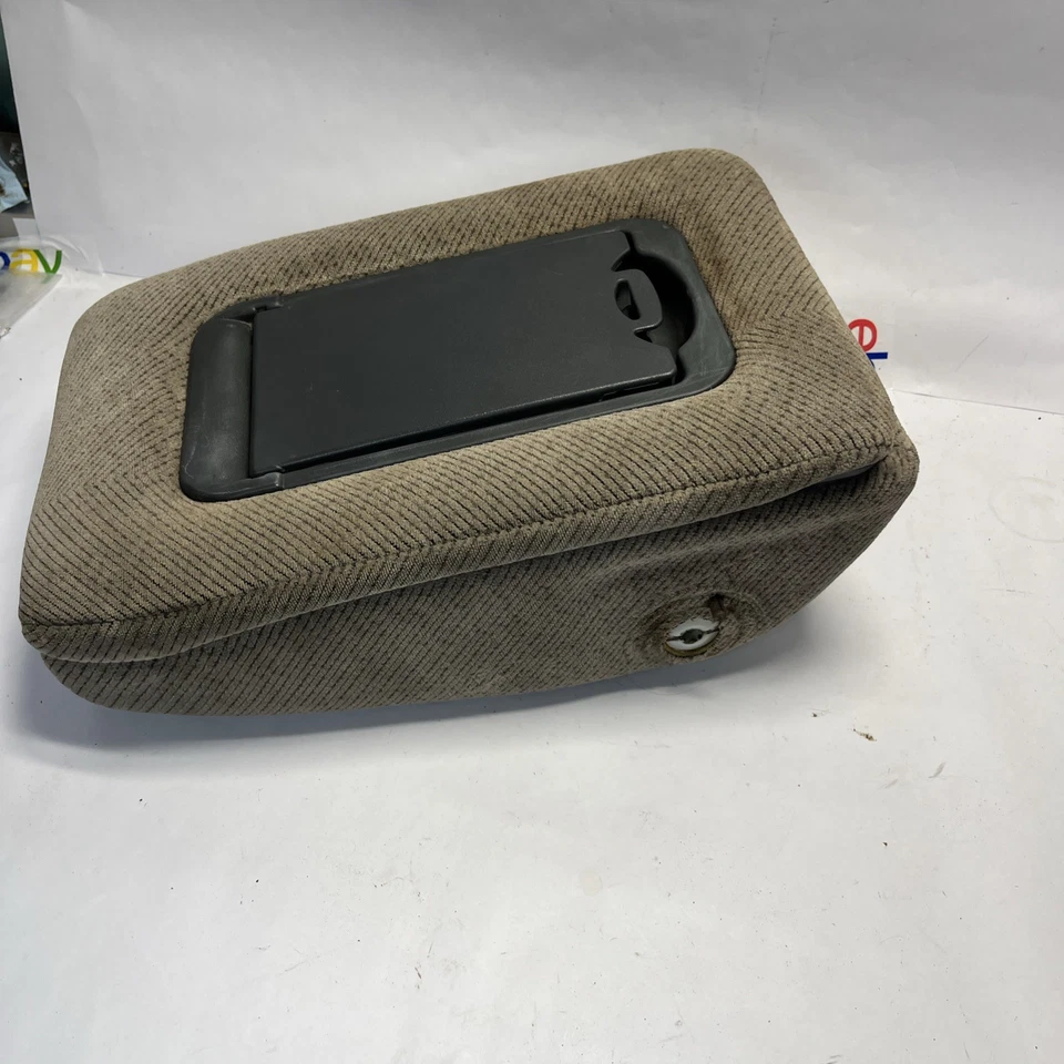 95-98 CHEVY SILVERADO GMC SIERRA CK 1500 CENTER CONSOLE JUMP SEAT ARMREST 3 - Image 3 of 4