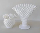 FENTON ART GLASS VINTAGE MILK GLASS HOBNAIL BALL & FAN VASE 2 PIECE LOT