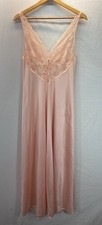 VTG Pink Olga Nightgown Lace Maxi USA Sz M Sleeveless Bow Lightweight Romance