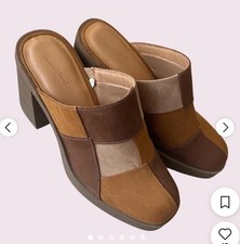 Universal Thread Target Brown Teas Patchwork Mules Heeled Clogs NIB Size 7.5