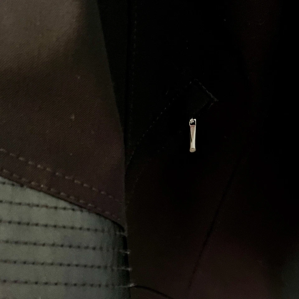 Chaqueta de moto abierta recortada para mujer White House Black Market en negro, talla 12 Foto 4 de 4