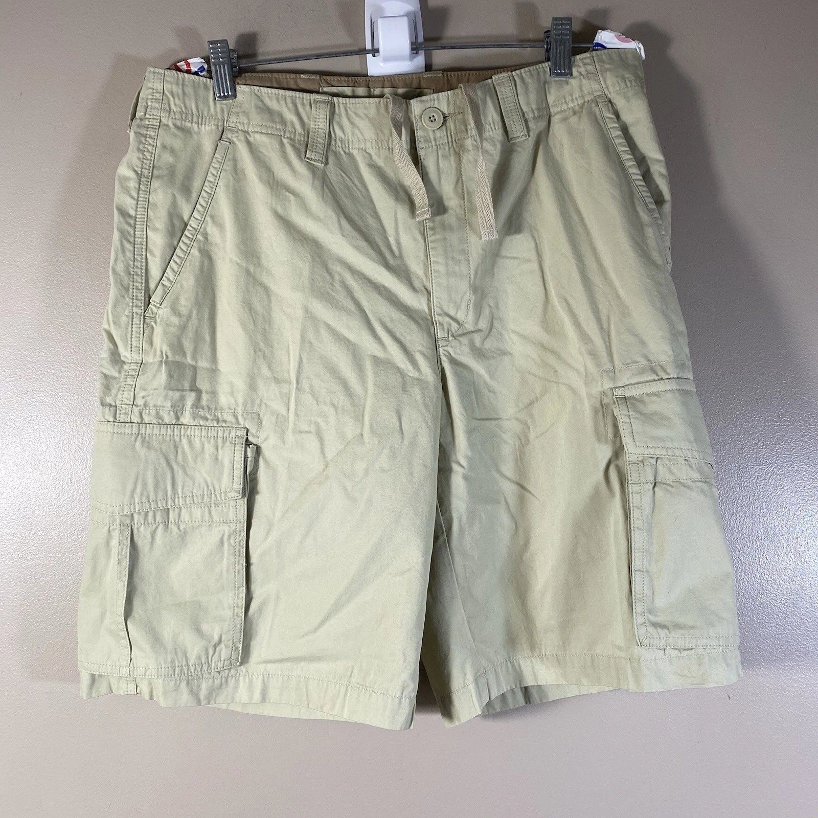 LL Bean Cargo Shorts Mens 34 Comfort Waist Khaki Tropic Weight Cotton